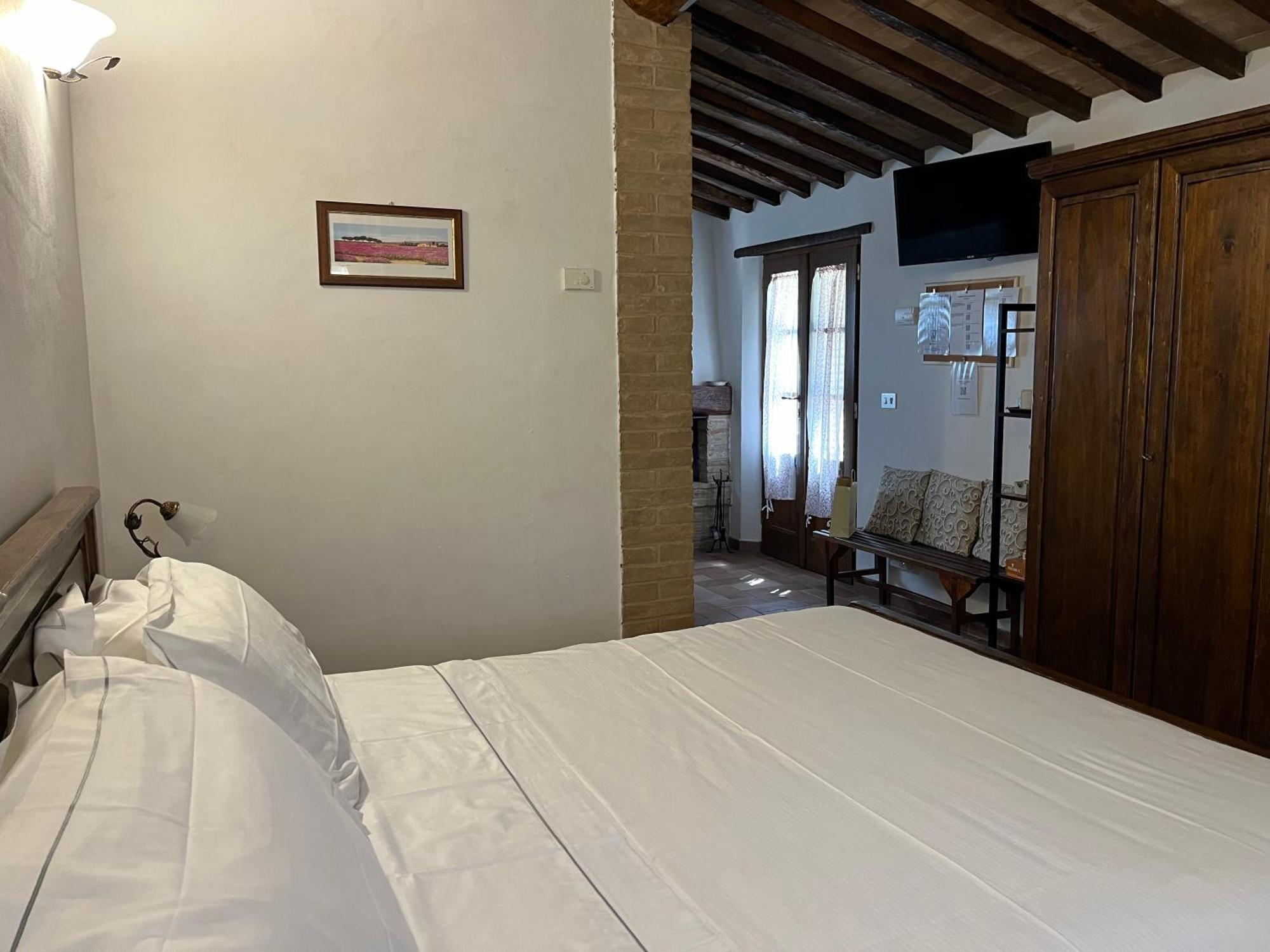 Agriturismo Le Querciole In Val D'Orcia Bagno Vignoni Rom bilde
